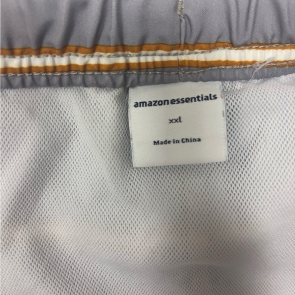 Amazon Essentials Men’s Swim Trunks XXL | Gray with Yellow Stripes - Picture 3 of 4
